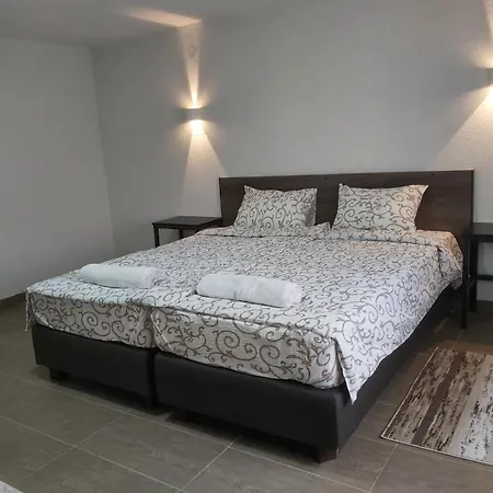 Kruna Hotell Belgrad