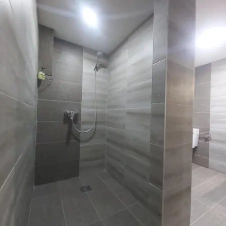 Hotell Kruna 3*