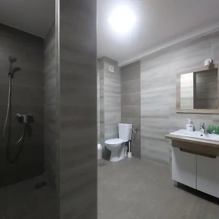 Kruna Hotell 3*