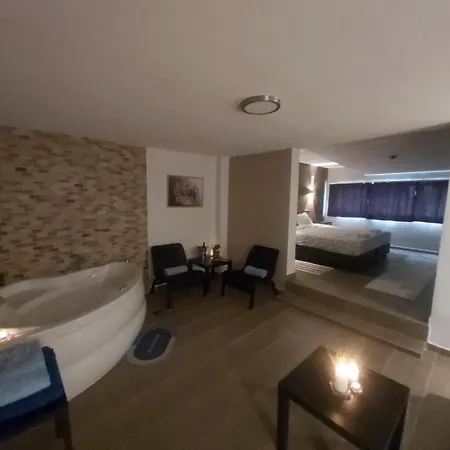 Kruna Hotell